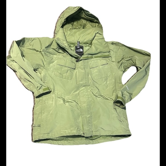The North Face Green Jacket - Picture 1 of 7